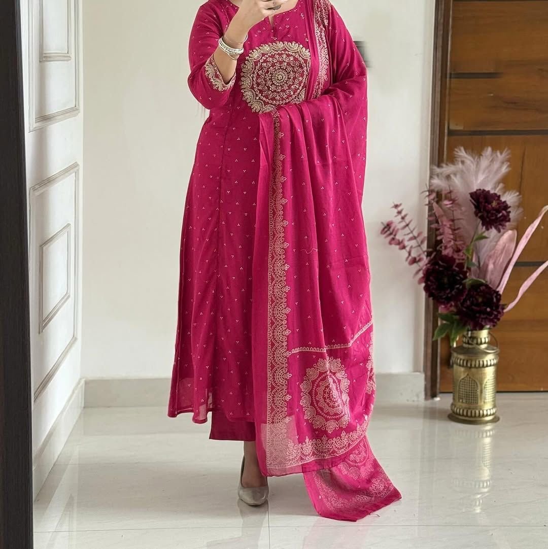 Embroidered Anarkali Cotton Set with Malmal Dupatta